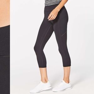 Lululemon Speed Up Crop Black Leggings size 4